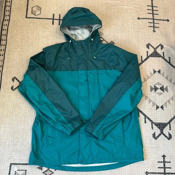 L.L. Bean Trail Model Rain Jacket Green XL - Picture 1 of 6